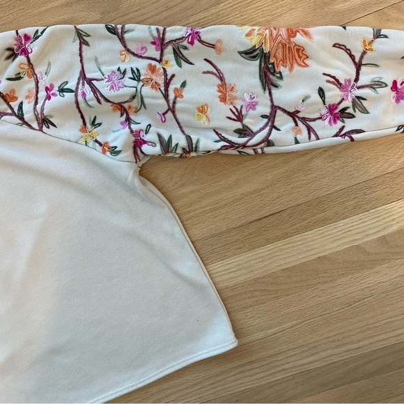 Anthropologie TINY embroidered raglan sleeve cottage forest fairy Crewneck XS - Picture 5 of 5